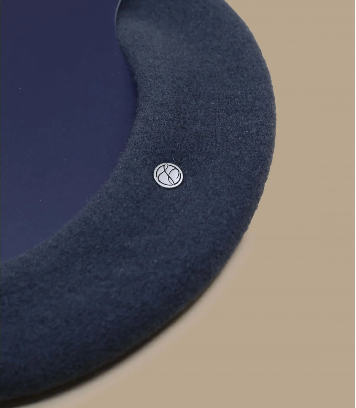 L'Authentique Anthracite – Bild 2