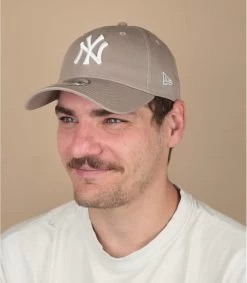 NEW ERA League Ess Cap 9Forty NY Beige